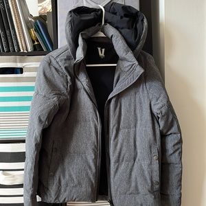 Vuori coat size small
